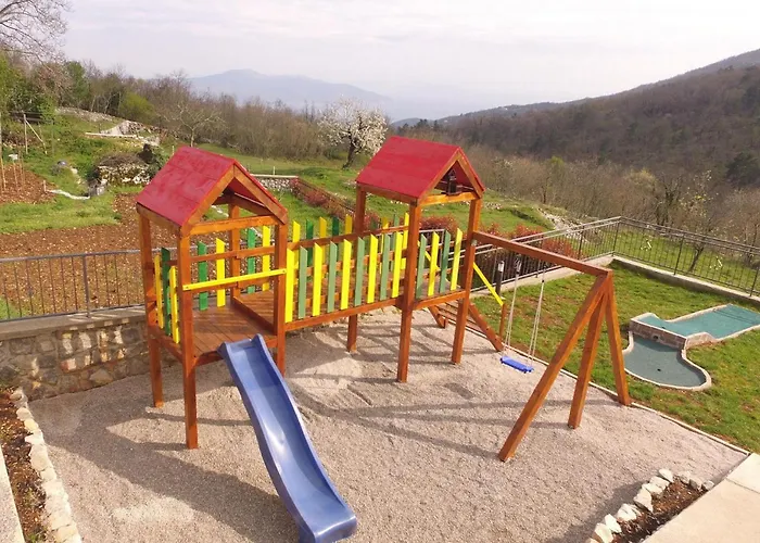 Semesterbostad Bambi